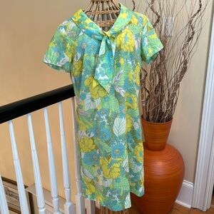 Elegant Miss of California Vintage flower dress